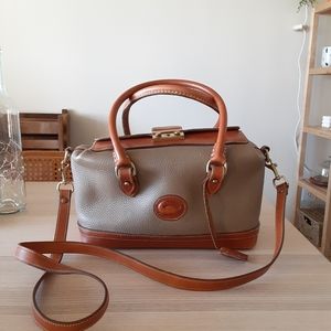 Dooney & Bourke bag